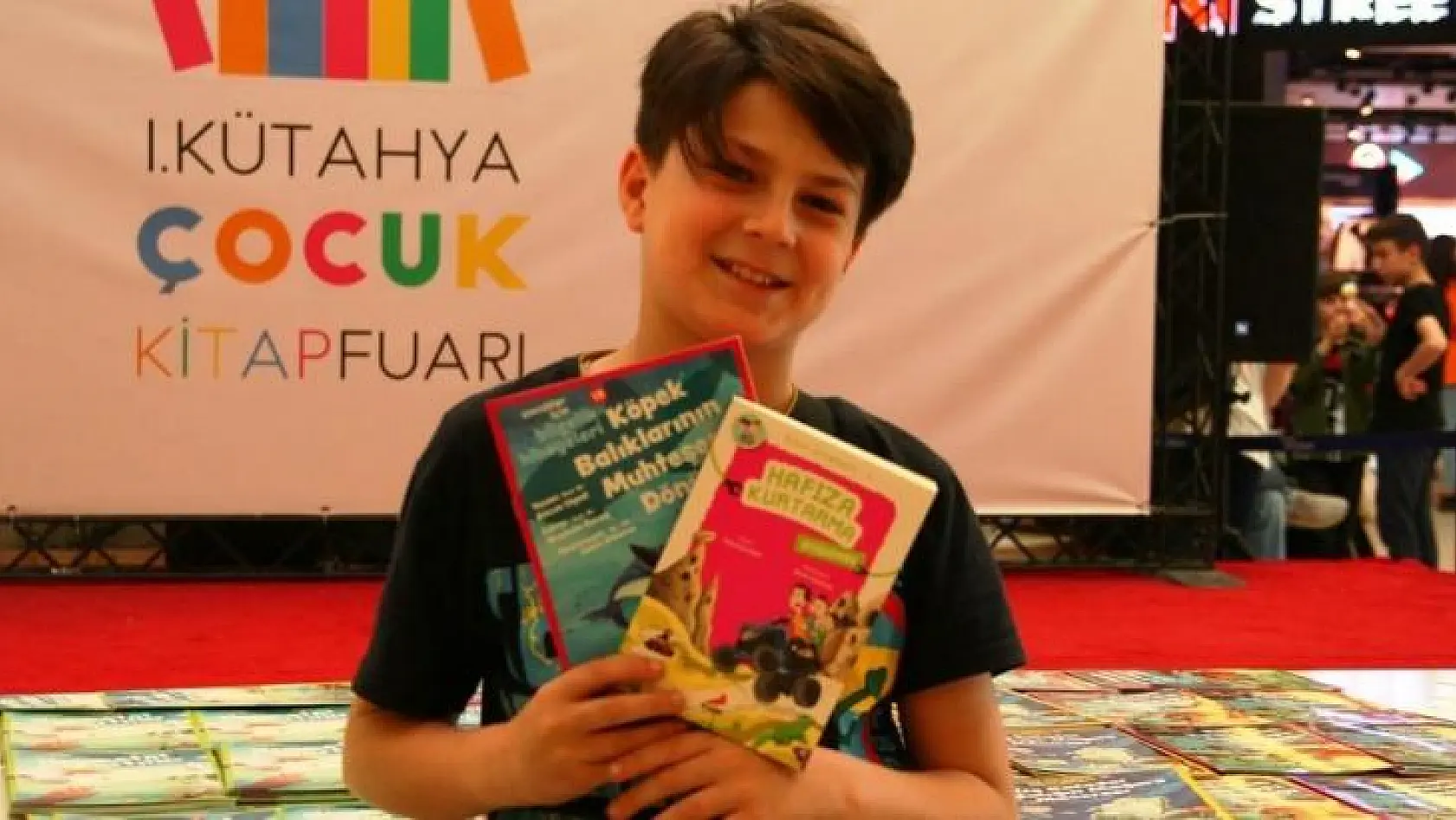 Rektör Kazım Uysal'dan Çocuk Kitap Şenliği'ne destek