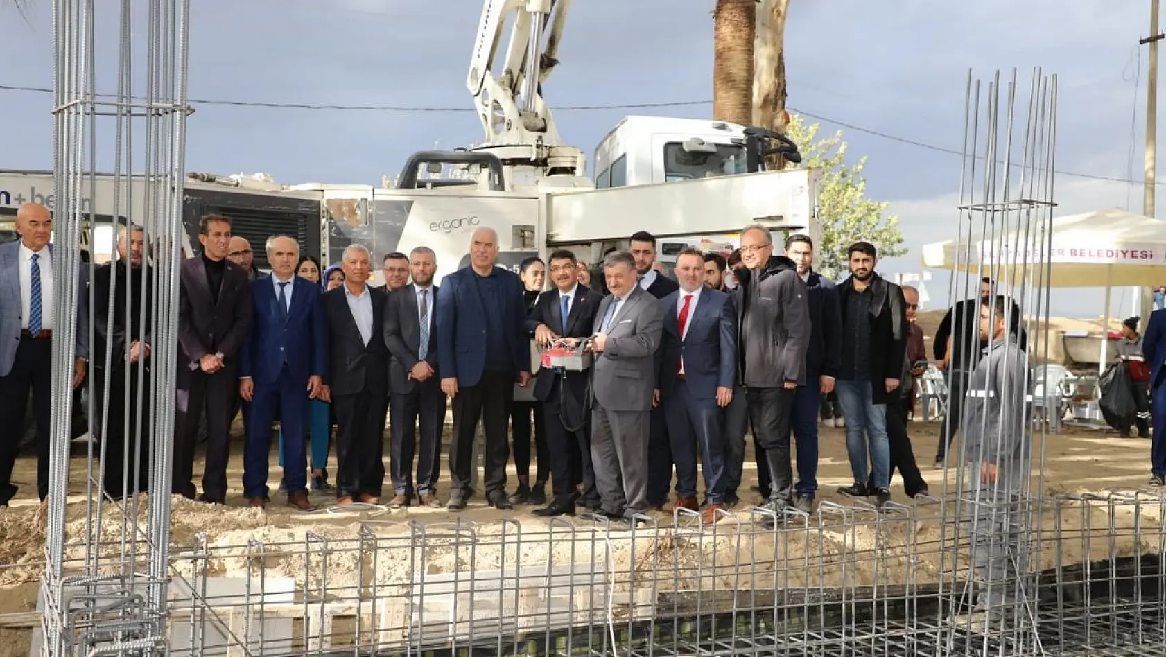 Şehzadeler Belediyesi Yeni Harmandalı Projesinin temelini attı