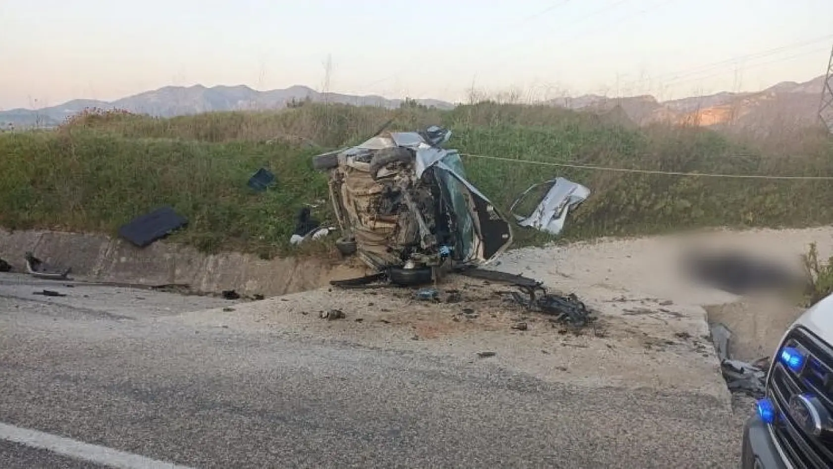 Seydikemer'de trafik kazası: 1 ölü, 2 yaralı