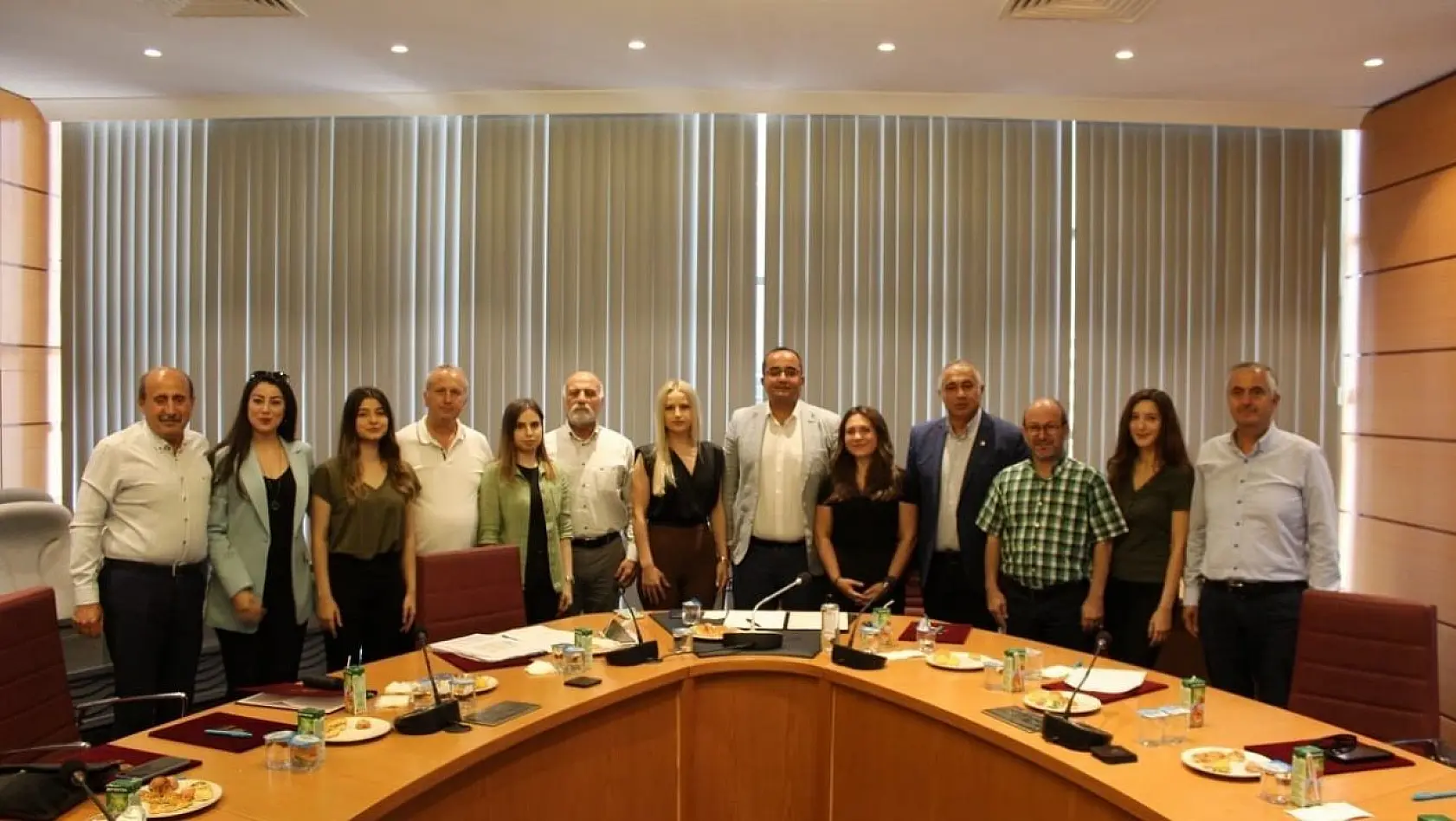 Türkiye kent konseyleri başkanları Bandırma'da buluştu