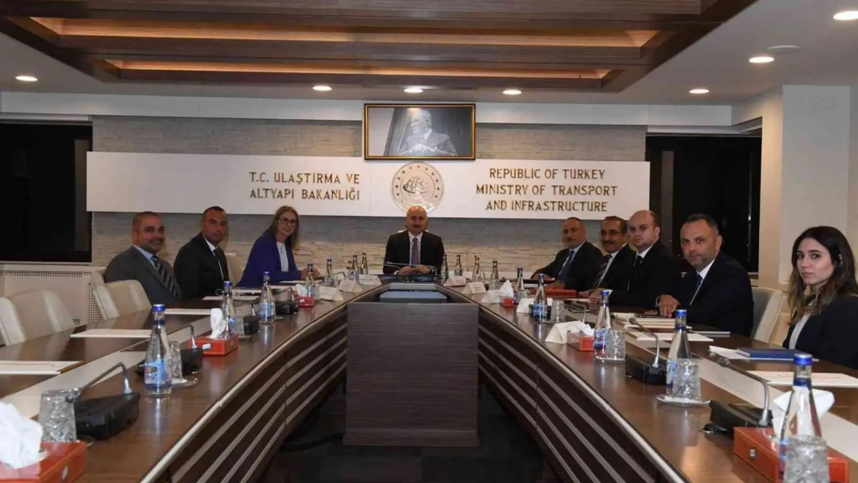 Ulaştırma ve Altyapı Bakanlığından İzmir'e iki müjde