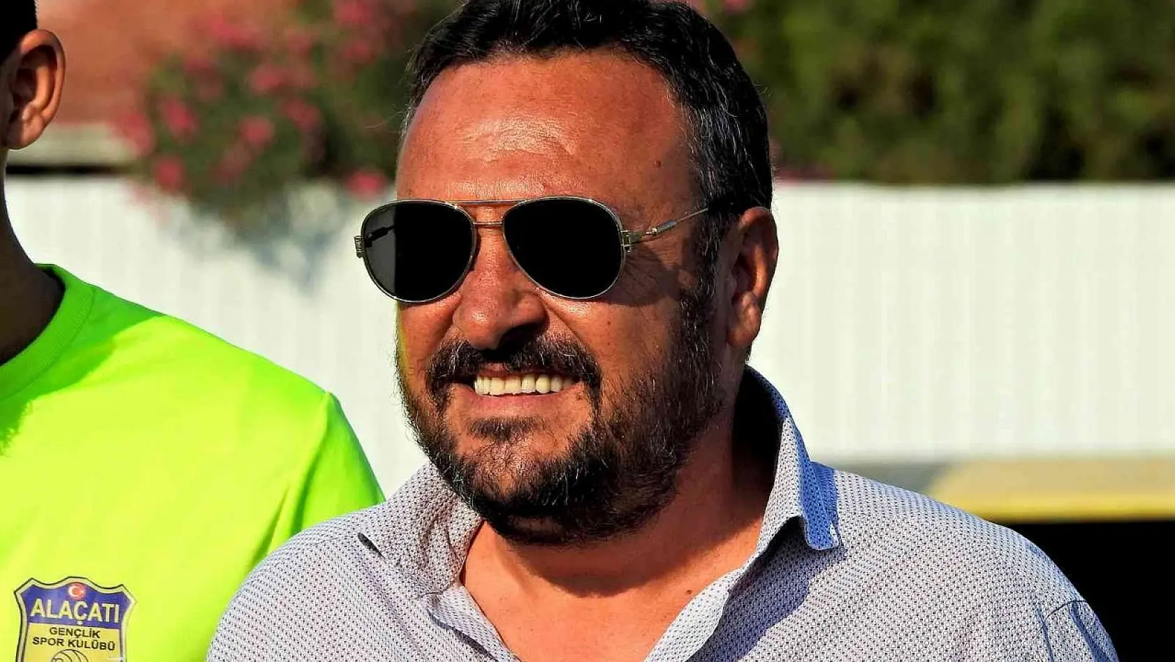Varhan, Alaçatıspor Kulübü başkanlığından ayrıldı