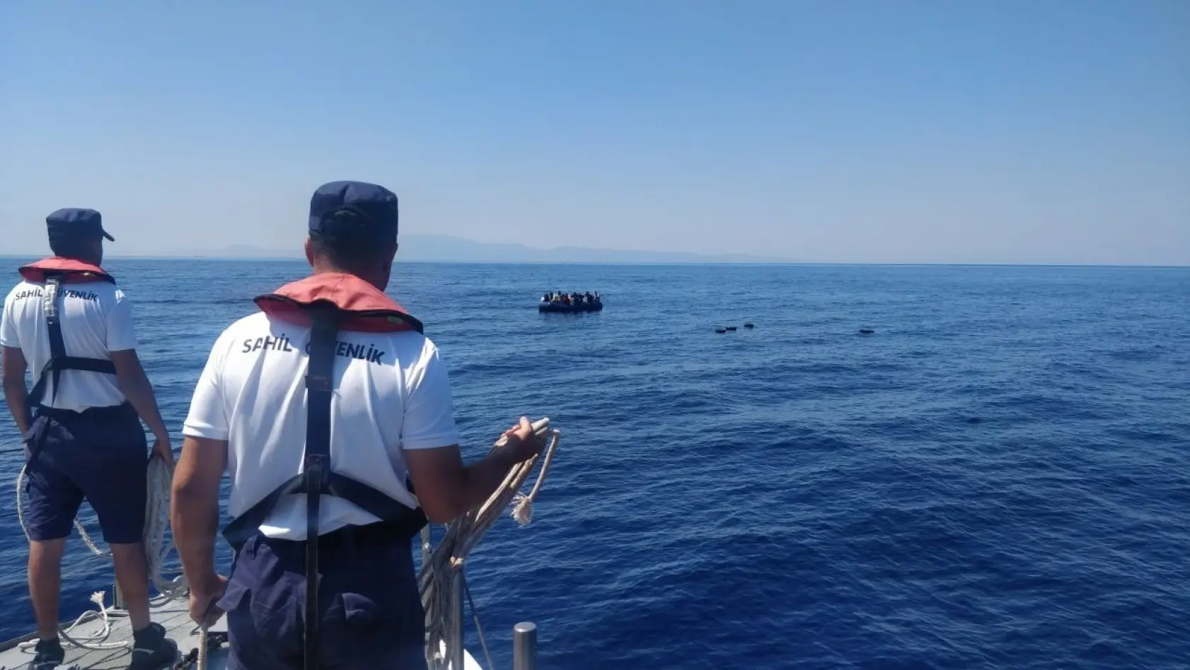 Yunan unsurlarınca geri itilen 46 göçmen kurtarıldı