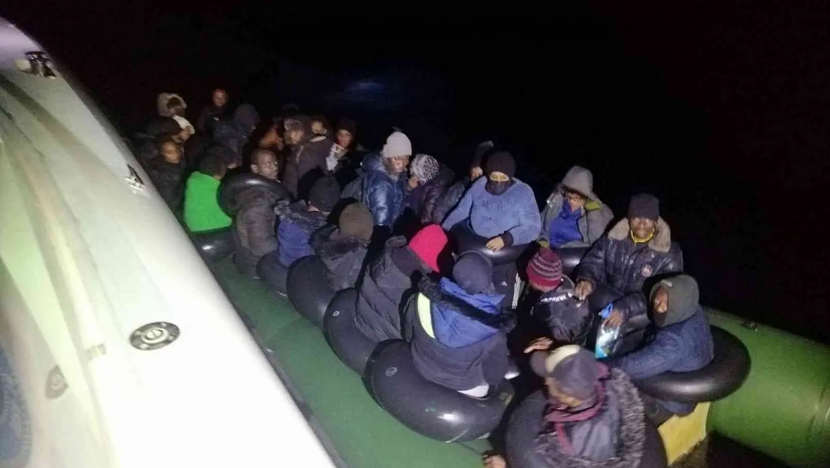 Yunanlıların ölüme terk ettiği 58 göçmen kurtarıldı