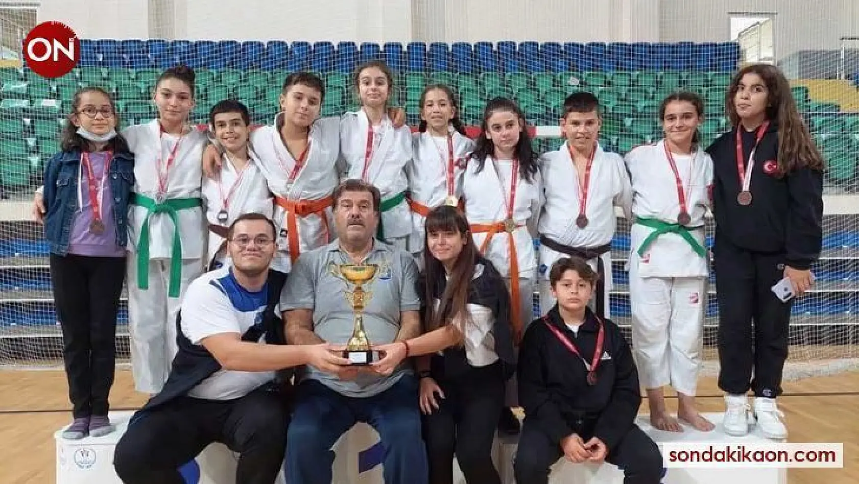 Yunusemreli judocular Kütahya'dan birincilikle döndü