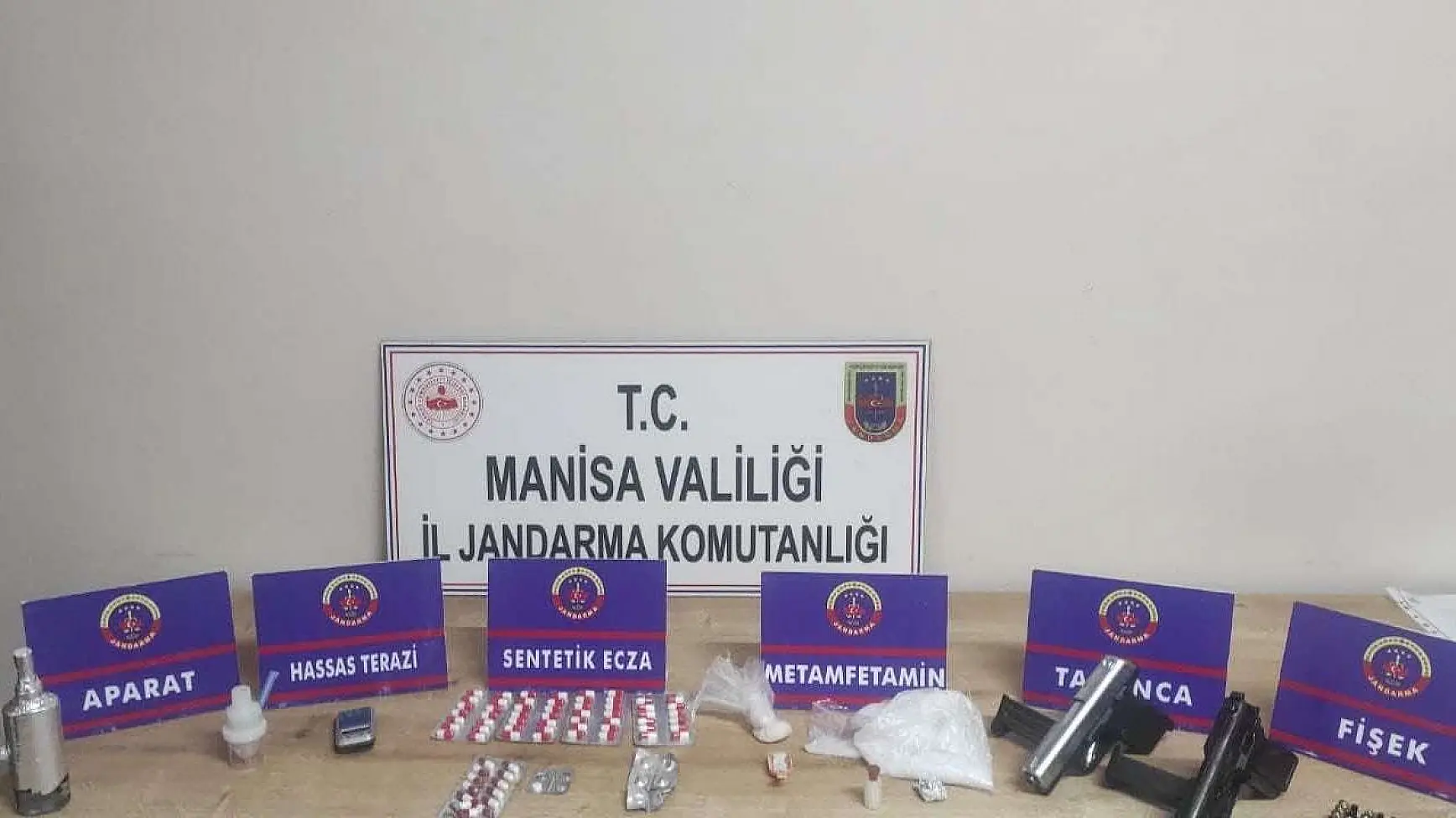 Alaşehir'de uyuşturucu operasyonu: 2 tutuklama