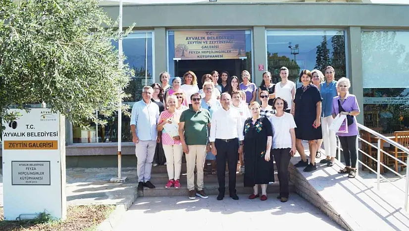Ayvalık'ta zeytin çiftçisi kadınlara başarı belgesi