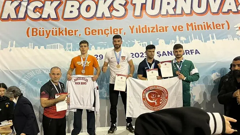 BAÜN'lü Sporculardan Türkiye Kick Boks Turnuvası'nda büyük başarı