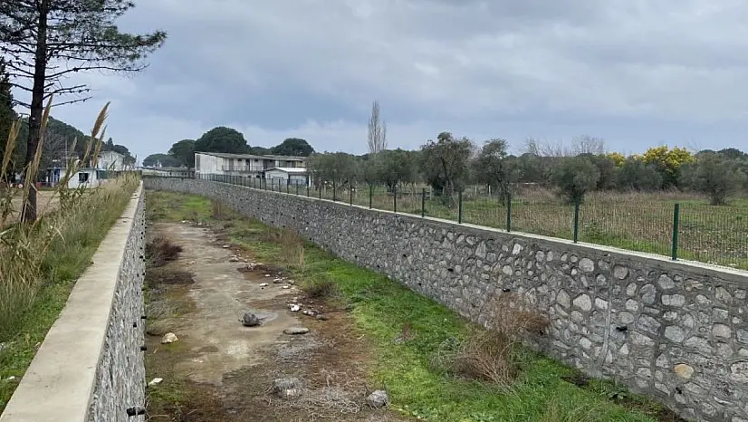 Erdek'te dereler kurudu
