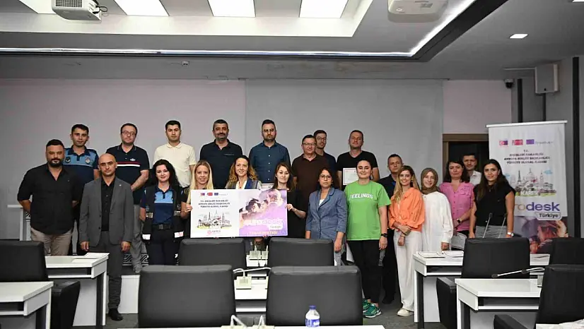 Karesi belediyesi personeline afet eğitimi