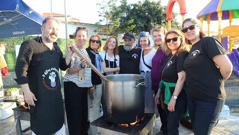 Yunan aşçılardan Bodrum'da iftar yemeği
